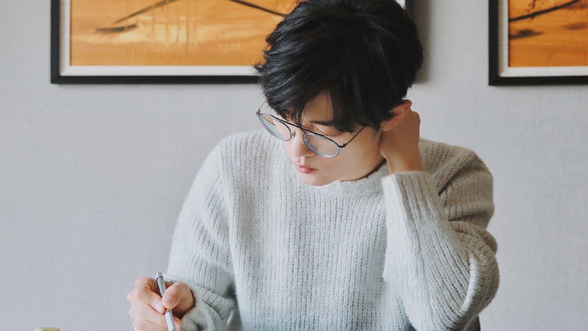 奥萨苏纳主场大捷，轻取对手夺得胜利，奥萨苏纳主客场球衣