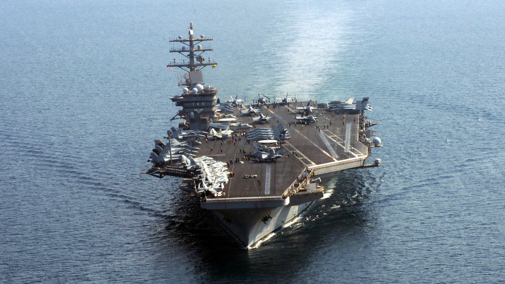 德国女子200米蝶泳选手在预赛中表现出色，晋级半决赛，女子200米蝶泳决赛东京奥运会